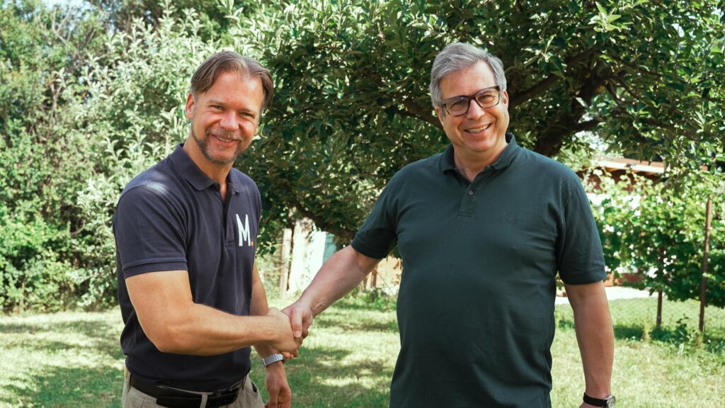 Thomas (stânga) și Frank (dreapta), fondatorii MIGRO.RO
